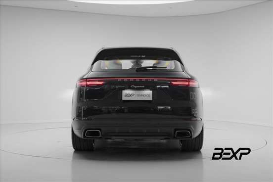 PORSCHE-CAYENNE-2019