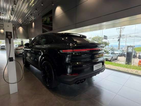 PORSCHE-CAYENNE-3.0 V6 E-HYBRID COUPÉ AWD TIPTRONIC S PORSCHE-CAYENNE-2025