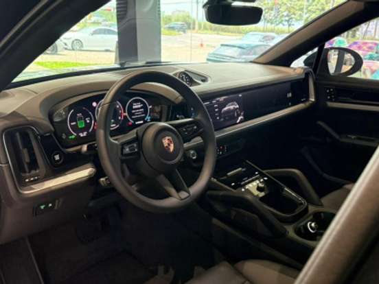PORSCHE-CAYENNE-3.0 V6 E-HYBRID COUPÉ AWD TIPTRONIC S PORSCHE-CAYENNE-2025
