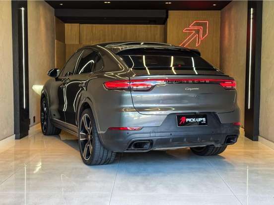 PORSCHE-CAYENNE-2020
