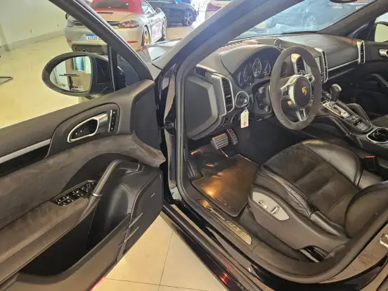 PORSCHE-CAYENNE-4.8 GTS 4X4 V8 32V GASOLINA 4P TIPTRONIC PORSCHE-CAYENNE-2013