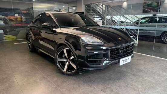 PORSCHE-CAYENNE-2025