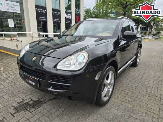 PORSCHE-CAYENNE-2006