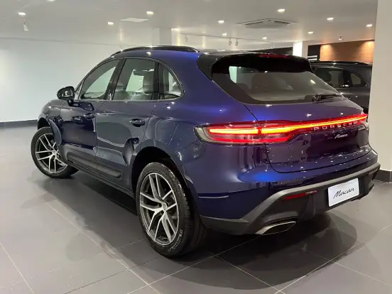 PORSCHE-MACAN-2026