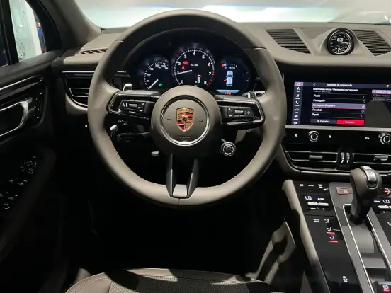 PORSCHE-MACAN-2026
