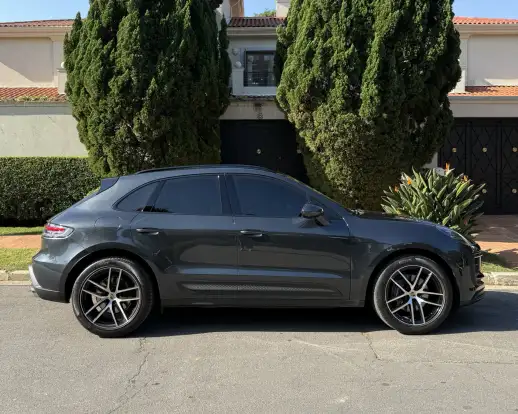 PORSCHE-MACAN-2023
