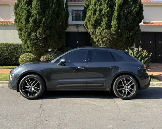 PORSCHE-MACAN-2023