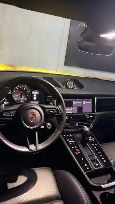 PORSCHE-MACAN-2023