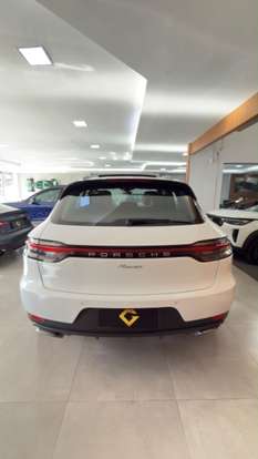 PORSCHE-MACAN-2019