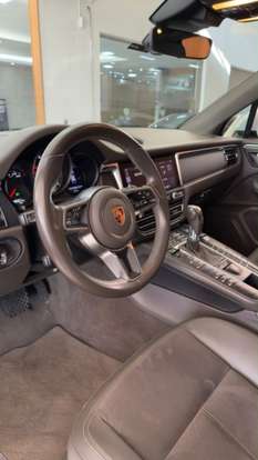 PORSCHE-MACAN-2019