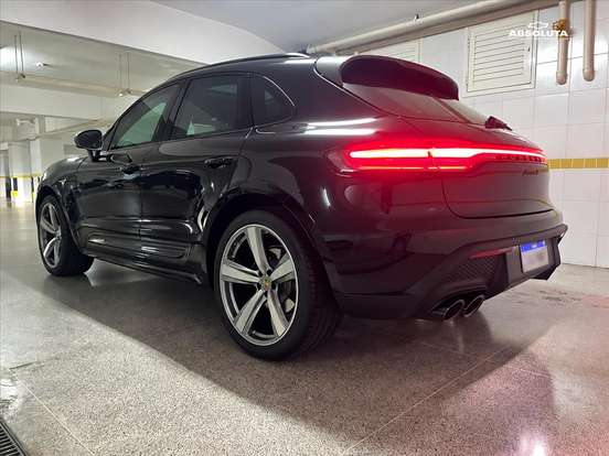 PORSCHE-MACAN-2025