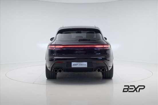 PORSCHE-MACAN-2022