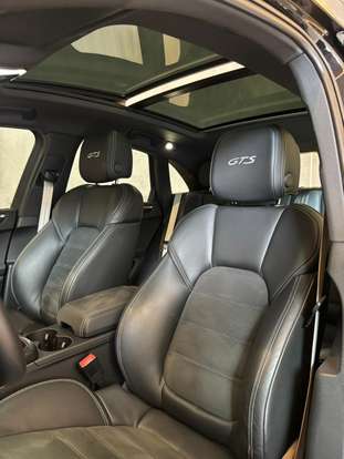 PORSCHE-MACAN-2024