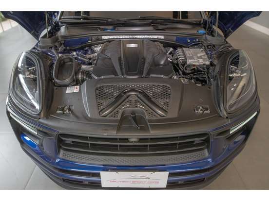 PORSCHE-MACAN-2023