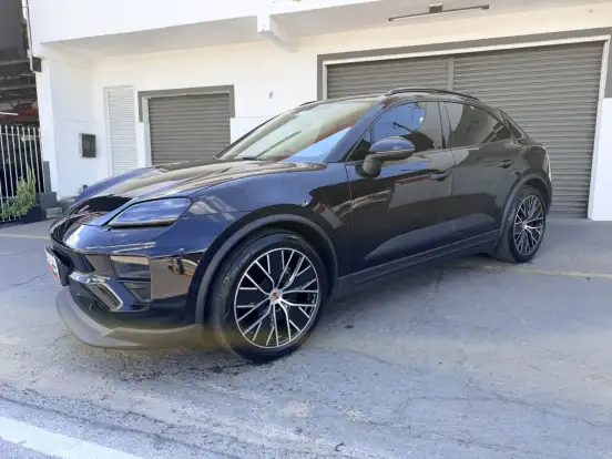 PORSCHE-MACAN-2025