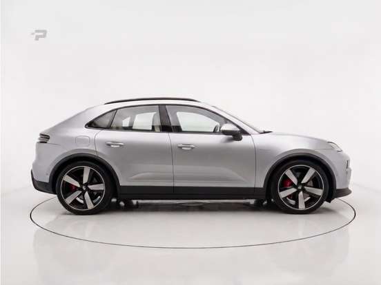 PORSCHE-MACAN-2024