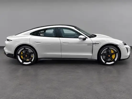 PORSCHE-TAYCAN-TURBO S ELÉTRICO PORSCHE-TAYCAN-2022