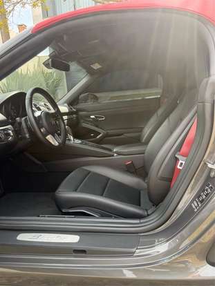 PORSCHE-718-2024