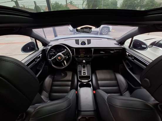 PORSCHE-MACAN-2023
