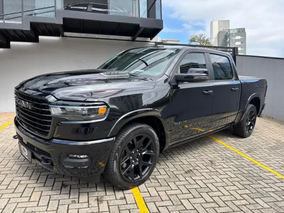 RAM 1500 3.0 HURRICANE 6 BITURBO GASOLINA LARAMIE NIGHT EDITION CD 4X4 AUTOMÁTICO
