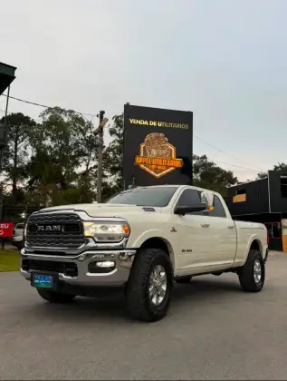 RAM 2500 6.7 I6 TURBO DIESEL LARAMIE CD 4X4 AUTOMÁTICO