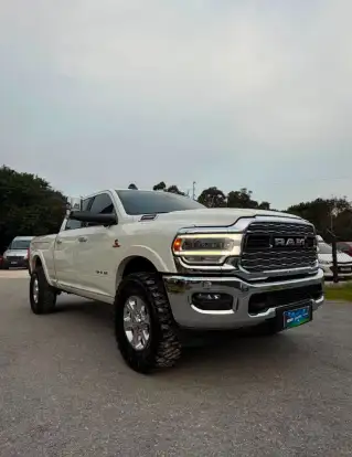 RAM-2500-6.7 I6 TURBO DIESEL LARAMIE CD 4X4 AUTOMÁTICO RAM-2500-2020