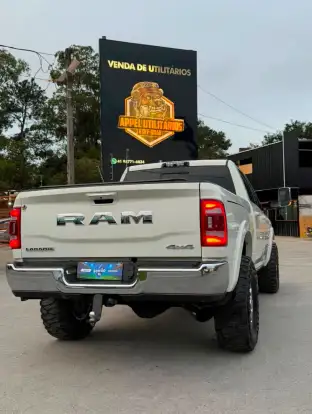 RAM-2500-6.7 I6 TURBO DIESEL LARAMIE CD 4X4 AUTOMÁTICO RAM-2500-2020