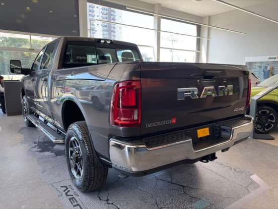 RAM-2500-6.7 I6 TURBO DIESEL LARAMIE CD 4X4 AUTOMÁTICO RAM-2500-2026