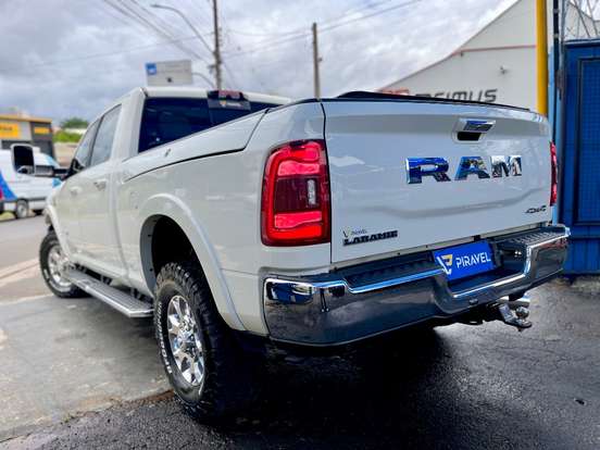 RAM-3500-6.7 I6 TURBO DIESEL LARAMIE CD 4X4 AUTOMÁTICO RAM-3500-2022