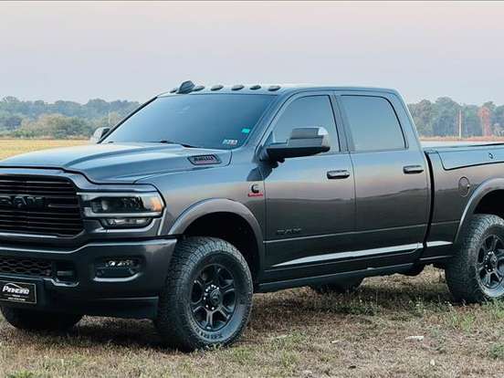 RAM-3500-6.7 I6 TURBO DIESEL LARAMIE NIGHT EDITION CD 4X4 AUTOMÁTICO RAM-3500-2022