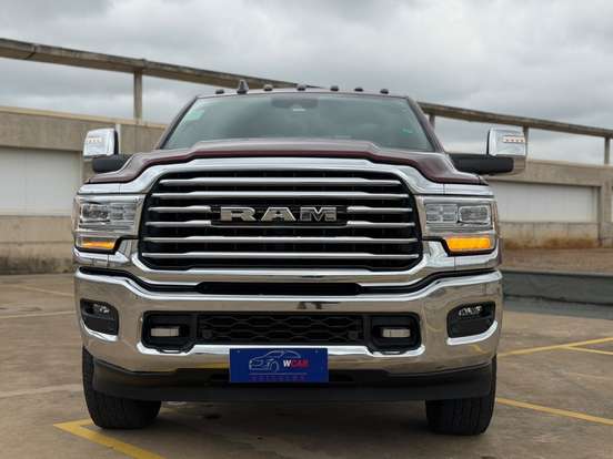 RAM-3500-6.7 I6 TURBO DIESEL LIMITED LONGHORN CD 4X4 AUTOMÁTICO RAM-3500-2023