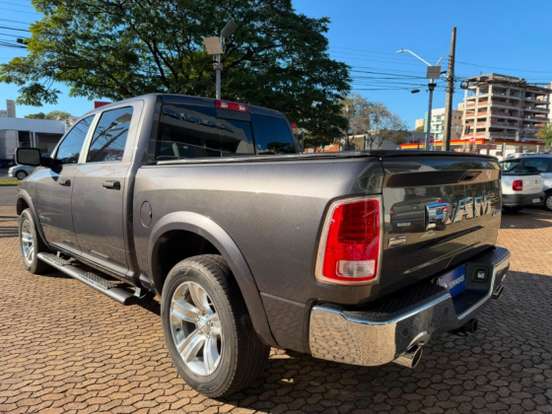 RAM-CLASSIC-5.7 V8 GASOLINA LARAMIE CD 4X4 AUTOMÁTICO RAM-CLASSIC-2023