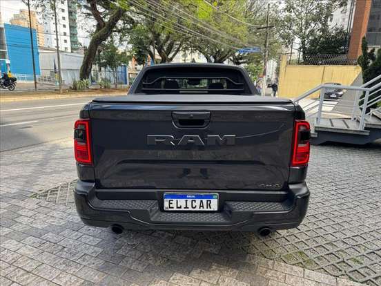 RAM-RAMPAGE-2.0 HURRICANE 4 TURBO GASOLINA R/T 4X4 AUTOMÁTICO RAM-RAMPAGE-2025