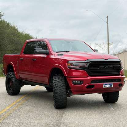RAM-1500-5.7 V8 GASOLINA LIMITED CD 4X4 AUTOMÁTICO RAM-1500-2023