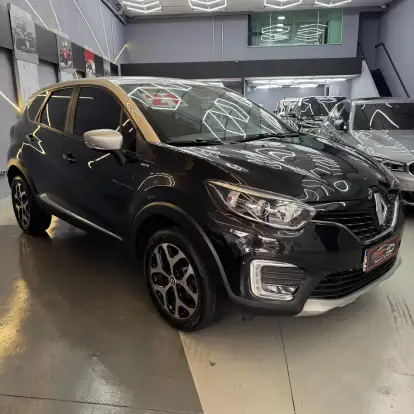 RENAULT-CAPTUR-2020