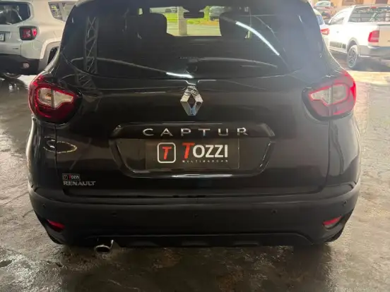 RENAULT-CAPTUR-1.6 16V SCE FLEX LIFE X-TRONIC RENAULT-CAPTUR-2018