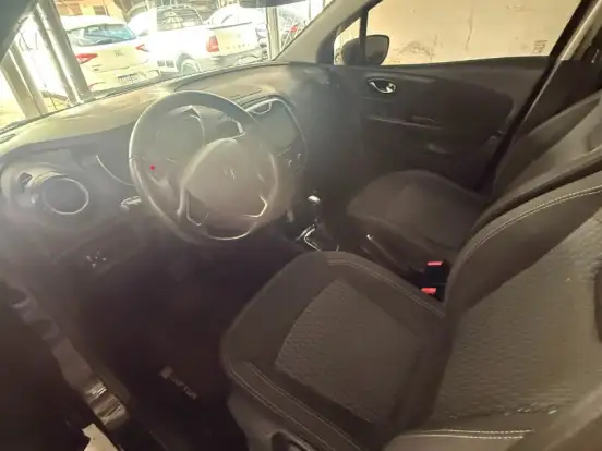 RENAULT-CAPTUR-1.6 16V SCE FLEX LIFE X-TRONIC RENAULT-CAPTUR-2018