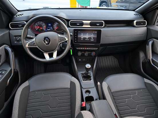 RENAULT-DUSTER-2024