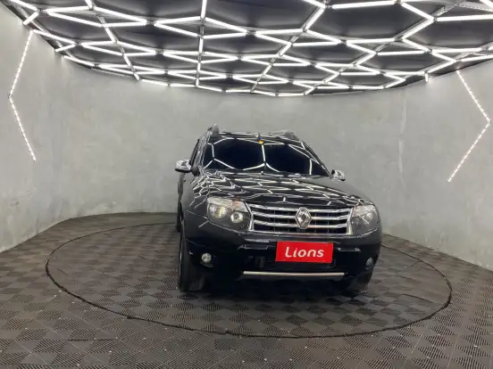 RENAULT-DUSTER-2014