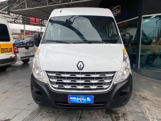RENAULT-MASTER-2019