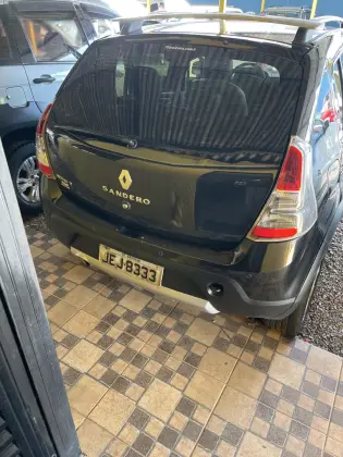 RENAULT SANDERO 1.6 STEPWAY 16V FLEX 4P AUTOMÁTICO