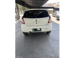 RENAULT SANDERO 1.0 EXPRESSION 16V FLEX 4P MANUAL RENAULT SANDERO 1.0 EXPRESSION 16V FLEX 4P MANUAL