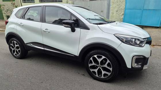 RENAULT CAPTUR 1.6 16V SCE FLEX INTENSE X-TRONIC