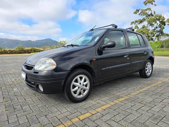 RENAULT CLIO 1.6 RT 16V GASOLINA 4P MANUAL