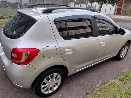 RENAULT-SANDERO-1.0 EXPRESSION 16V FLEX 4P MANUAL RENAULT-SANDERO-2016