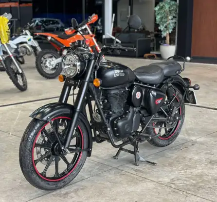 ROYAL ENFIELD-CLASSIC 350 DARK-2024