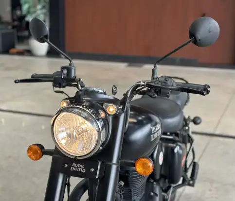 ROYAL ENFIELD-CLASSIC 350 DARK-2024