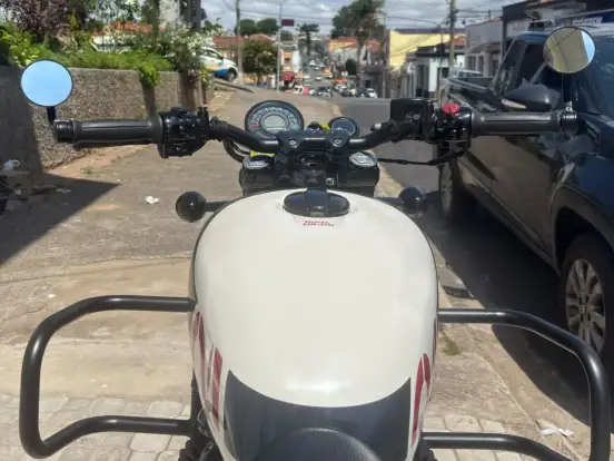 ROYAL ENFIELD-SHOTGUN 650 STENCIL WHITE-2025