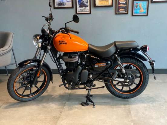 ROYAL ENFIELD-METEOR 350 FIREBALL-2026