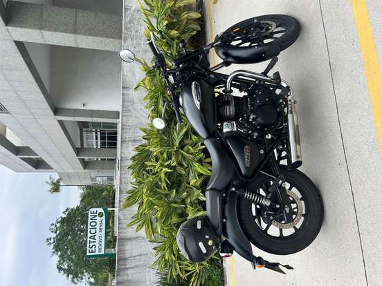 ROYAL ENFIELD-METEOR 350 STELLAR ROYAL ENFIELD-METEOR 350 STELLAR-2024